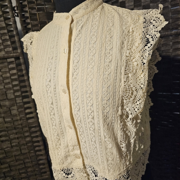 NEW Blouse bottons down - Picture 5 of 8